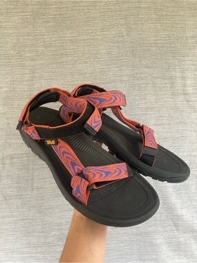 Men’s Teva Sandals Hurricane